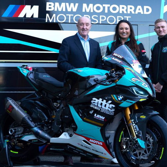 DAO Racing Kawasaki Pamer Livery BSB 2022 untuk Harrison